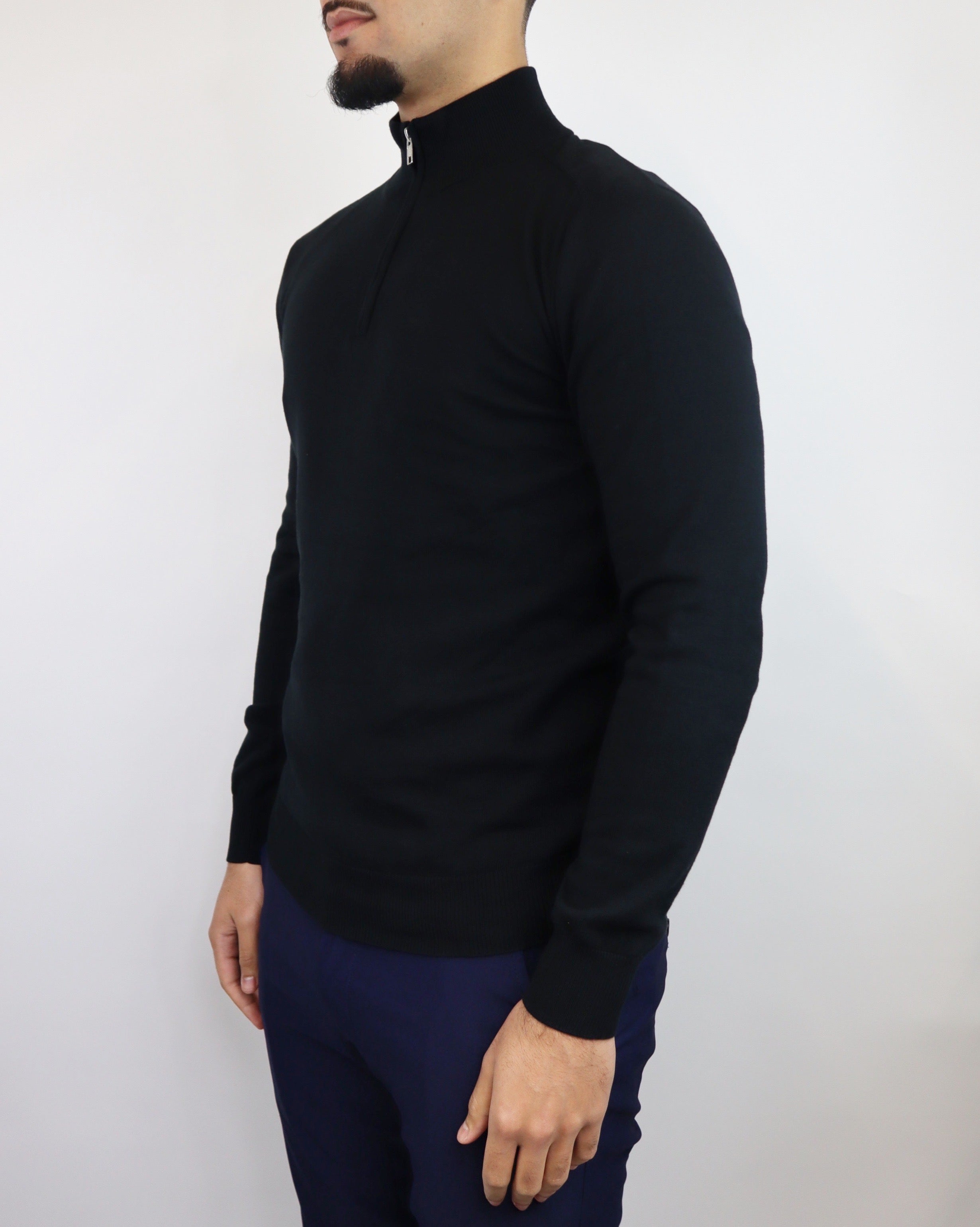 IMPERIAL HALF ZIP SWEATER - BLACK